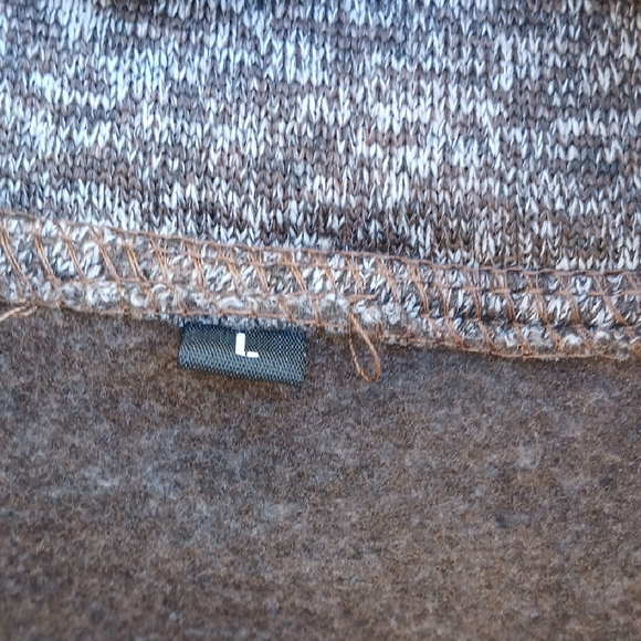 Men's Brown Sweater - Picture 1 of 3